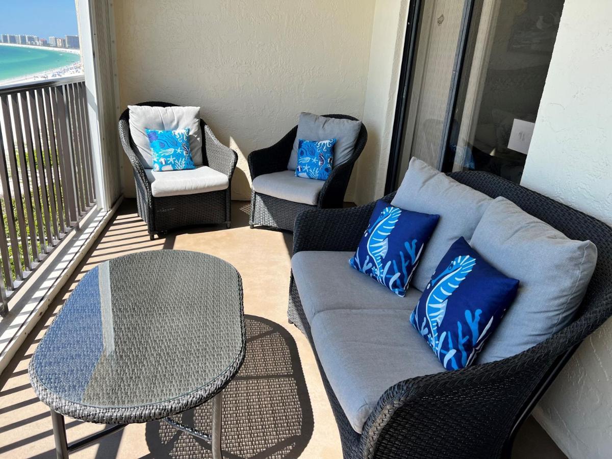 The Sea-Winds Condo I Renovated Beachfront 2 Bed 2 Bath Condo Pulau Marco Luaran gambar